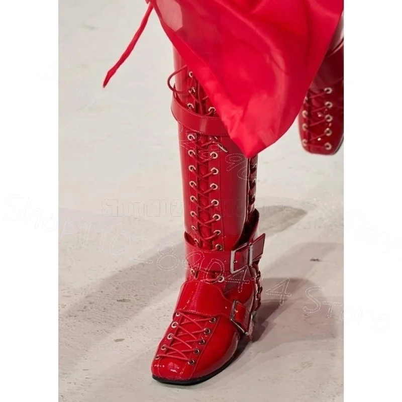 Красные ботинки с застежкой на ремень и квадратным носком, с пряжкой и перекрестной завязкой, женская обувь на массивном каблуке, новая вечеринка, подиум 2021, Zapatos Para Mujere
Красные ботинки с застежкой на ремень и квадратным носком, с пряжкой и перекрестной завязкой, женская обувь на массивном каблуке, новая вечеринка, подиум 2021, Zapatos Para Mujere