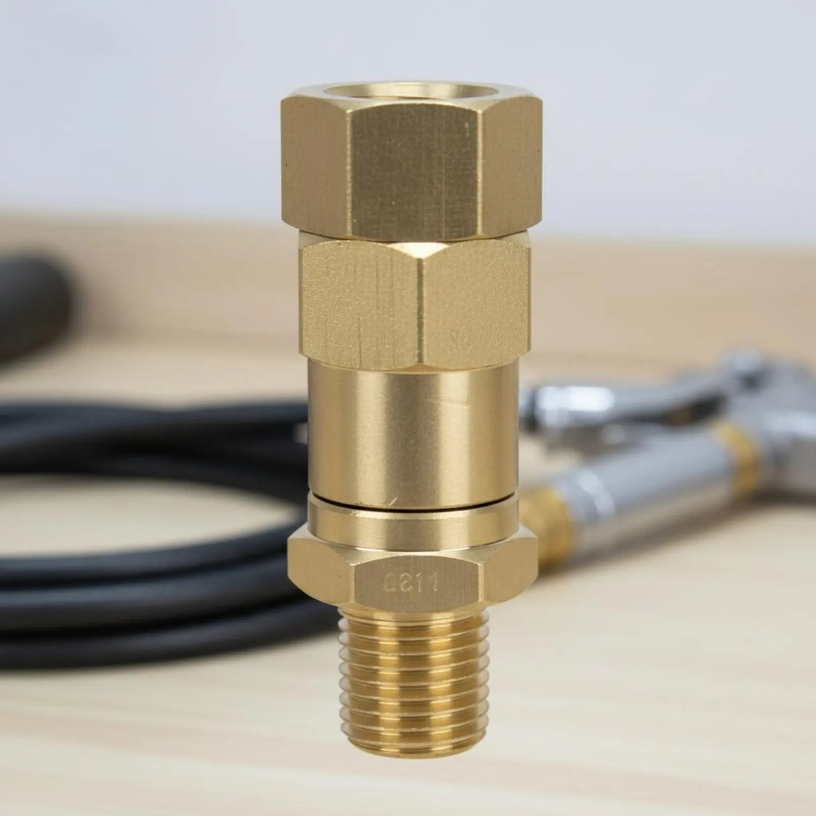 High Pressure Hose Rotating Connector Sturdy Duty Pressure Washer Rotating Joint 360 Degree Rotating Hose Joint
High Pressure Hose Rotating Connector Sturdy Duty Pressure Washer Rotating Joint 360 Degree Rotating Hose Joint