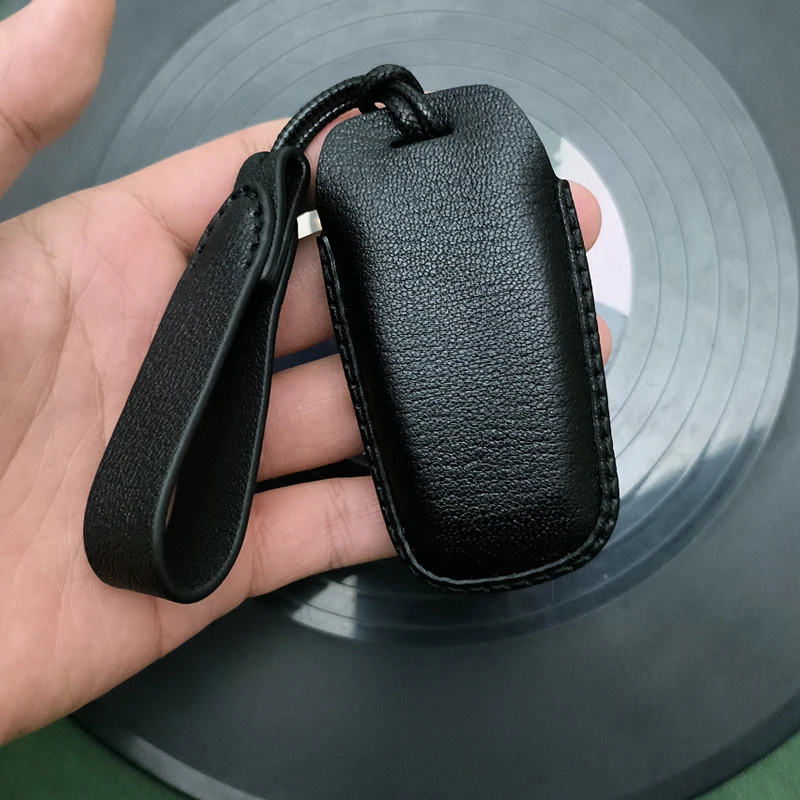 Simple Style Black Goat Leather Car Remote Key Case Cover for Ford Mondeo Edge Elegant and Graceful High Fashion
Simple Style Black Goat Leather Car Remote Key Case Cover for Ford Mondeo Edge Elegant and Graceful High Fashion