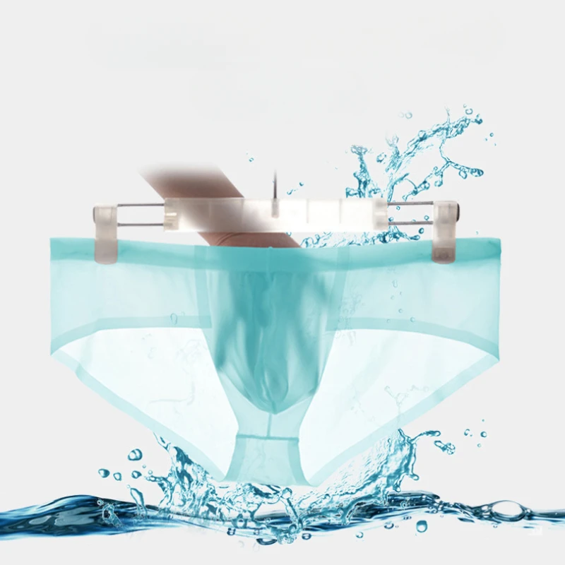 Low Waist Briefs Men Ice Silk Seamless Underwear Bulge Pouch Underpants Smooth Panties Male Breathable Lingerie Solid Knickers
Low Waist Briefs Men Ice Silk Seamless Underwear Bulge Pouch Underpants Smooth Panties Male Breathable Lingerie Solid Knickers