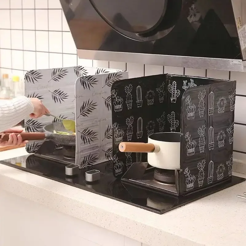 Kitchen Stove Aluminum Foil Baffle, Oil-Proof Fireproof High Temperature Resistant Splash Prevention Board FX5812
Kitchen Stove Aluminum Foil Baffle, Oil-Proof Fireproof High Temperature Resistant Splash Prevention Board FX5812