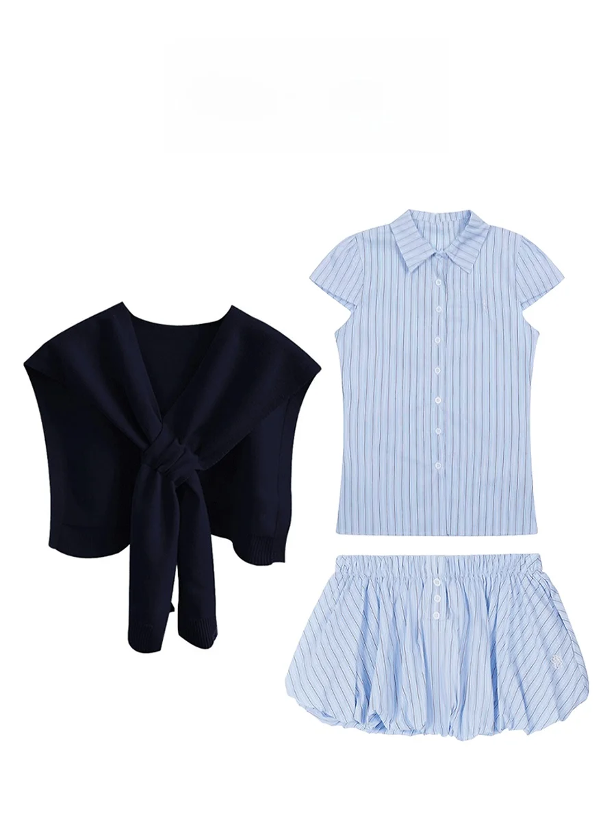 Parkyeon Korean College Style Three-Piece Set Shawl Stripe Shirt High Waist Flower Bud Skirt Fashionable Outfit for Women
Parkyeon Korean College Style Three-Piece Set Shawl Stripe Shirt High Waist Flower Bud Skirt Fashionable Outfit for Women