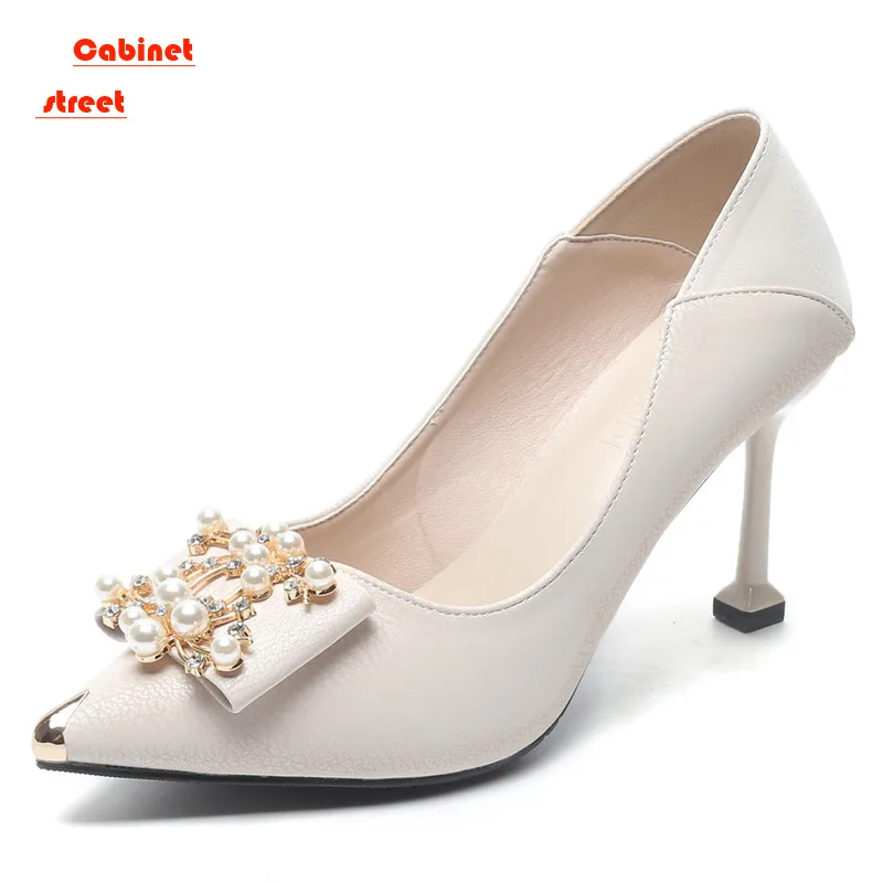 2024 Pointy Stiletto High Heels Small Size Plus Size Pearl Diamond Women's Single Ladies Shoes with Women's Sandals Women Pumps
2024 Pointy Stiletto High Heels Small Size Plus Size Pearl Diamond Women's Single Ladies Shoes with Women's Sandals Women Pumps