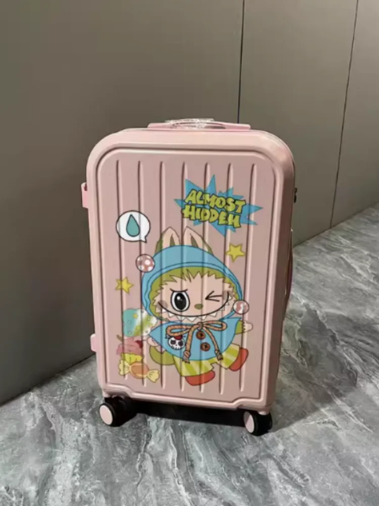 2025 Labubu аниме чемодан Kawaii чемодан на колесиках универсальный студенческий дорожный чемодан милые подарки 20 дюймов 24 дюйма
2025 Labubu аниме чемодан Kawaii чемодан на колесиках универсальный студенческий дорожный чемодан милые подарки 20 дюймов 24 дюйма