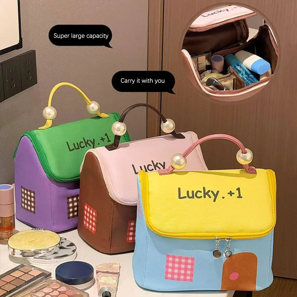 Portable Toiletry Bag With Handle For Girls Travel Handheld Large Capacity Toiletry Pouch For Lipsticks Eyeshdow Cosmetic Brush
Portable Toiletry Bag With Handle For Girls Travel Handheld Large Capacity Toiletry Pouch For Lipsticks Eyeshdow Cosmetic Brush
