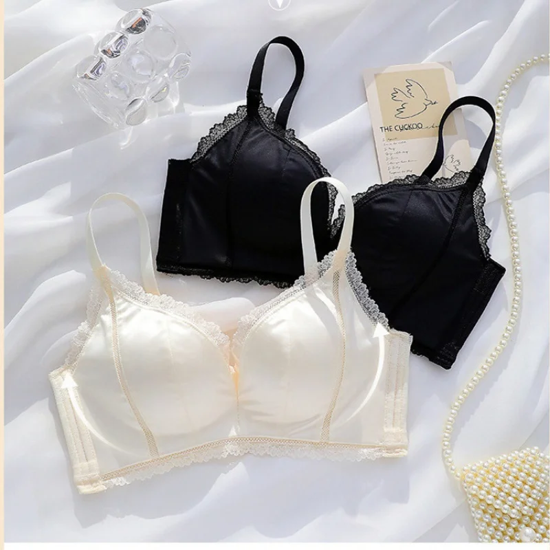Retro French Romantic Underwear Big Chest and Small Breast Holding Push up Underwired Bra Underwear
Retro French Romantic Underwear Big Chest and Small Breast Holding Push up Underwired Bra Underwear
