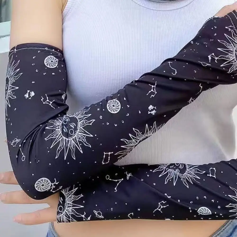 Gift Ice Silk Sunscreen Cuff Anti-Slip UV Protection Arm Sleeves Cool Down Long Gloves Running Fishing Cycling
Gift Ice Silk Sunscreen Cuff Anti-Slip UV Protection Arm Sleeves Cool Down Long Gloves Running Fishing Cycling