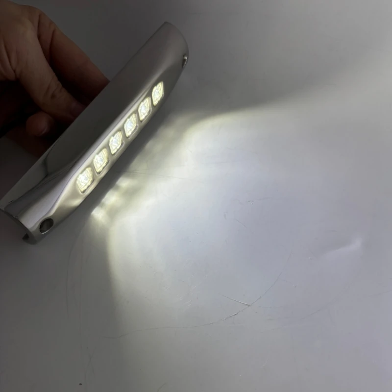 IP68 Waterproof Rail Mounted Stainless Steel LED Light with Rechargeable Battery for Marine Use
IP68 Waterproof Rail Mounted Stainless Steel LED Light with Rechargeable Battery for Marine Use