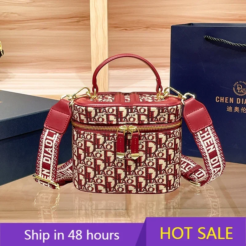 High Quality Luxury Designer Classic Crossbody Bags Women's Large Capacity Shopping Bag Leather Tote Bag Fashion Shoulder Bag
High Quality Luxury Designer Classic Crossbody Bags Women's Large Capacity Shopping Bag Leather Tote Bag Fashion Shoulder Bag