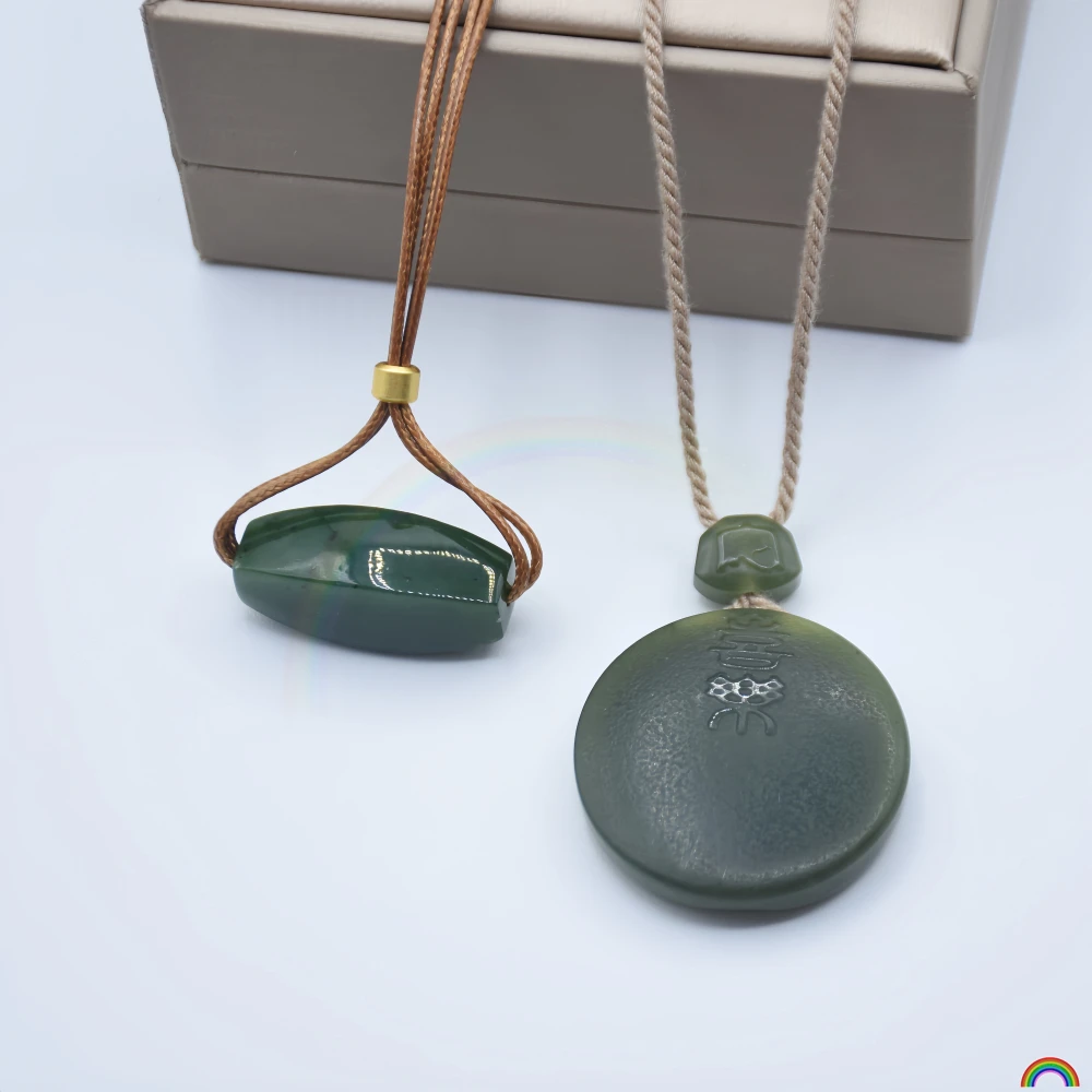 Natural Hotan Jade Jasper Pendant Condensed Green Seal Script Joy Peace Buckle Bone Chain Jade Pendant Chinese Jade PendantRwbuy
Natural Hotan Jade Jasper Pendant Condensed Green Seal Script Joy Peace Buckle Bone Chain Jade Pendant Chinese Jade PendantRwbuy