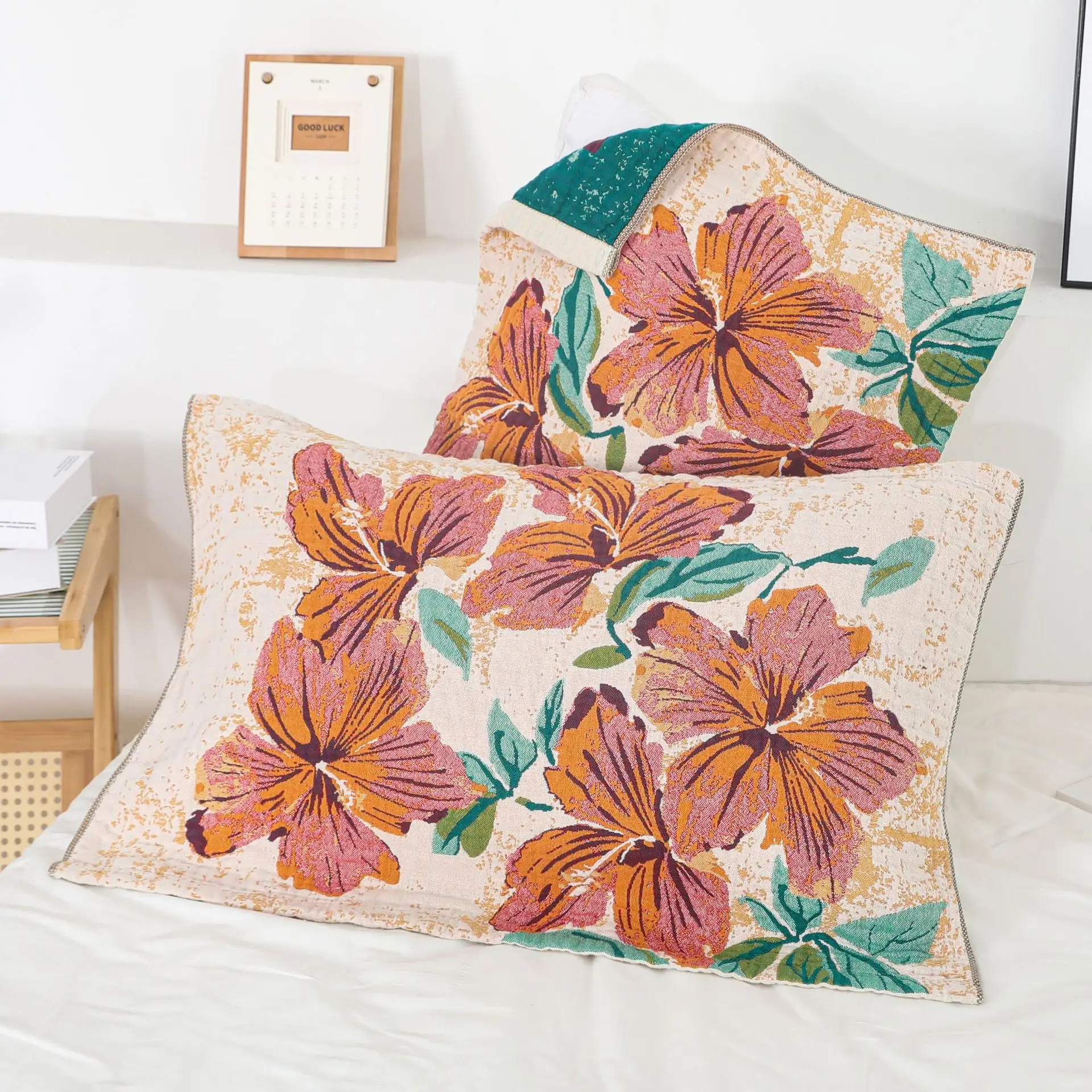 Gauze Cotton Pillow Towel, Delicate Floral, for Children Adults Beds, Non-Slip, Yarn-dyed Jacquard, 52*78 cm, 2pcs, High Quality
Gauze Cotton Pillow Towel, Delicate Floral, for Children Adults Beds, Non-Slip, Yarn-dyed Jacquard, 52*78 cm, 2pcs, High Quality