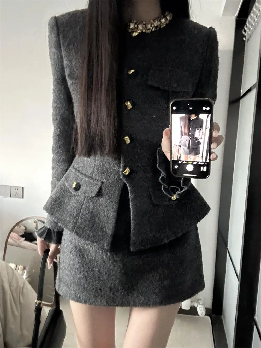 Autumn Japan Fashion French Elegant Women's Suit Warm Y2k 2 Piece Set Office Lady Slimming Design Party Outfits Woman Clothing
Autumn Japan Fashion French Elegant Women's Suit Warm Y2k 2 Piece Set Office Lady Slimming Design Party Outfits Woman Clothing