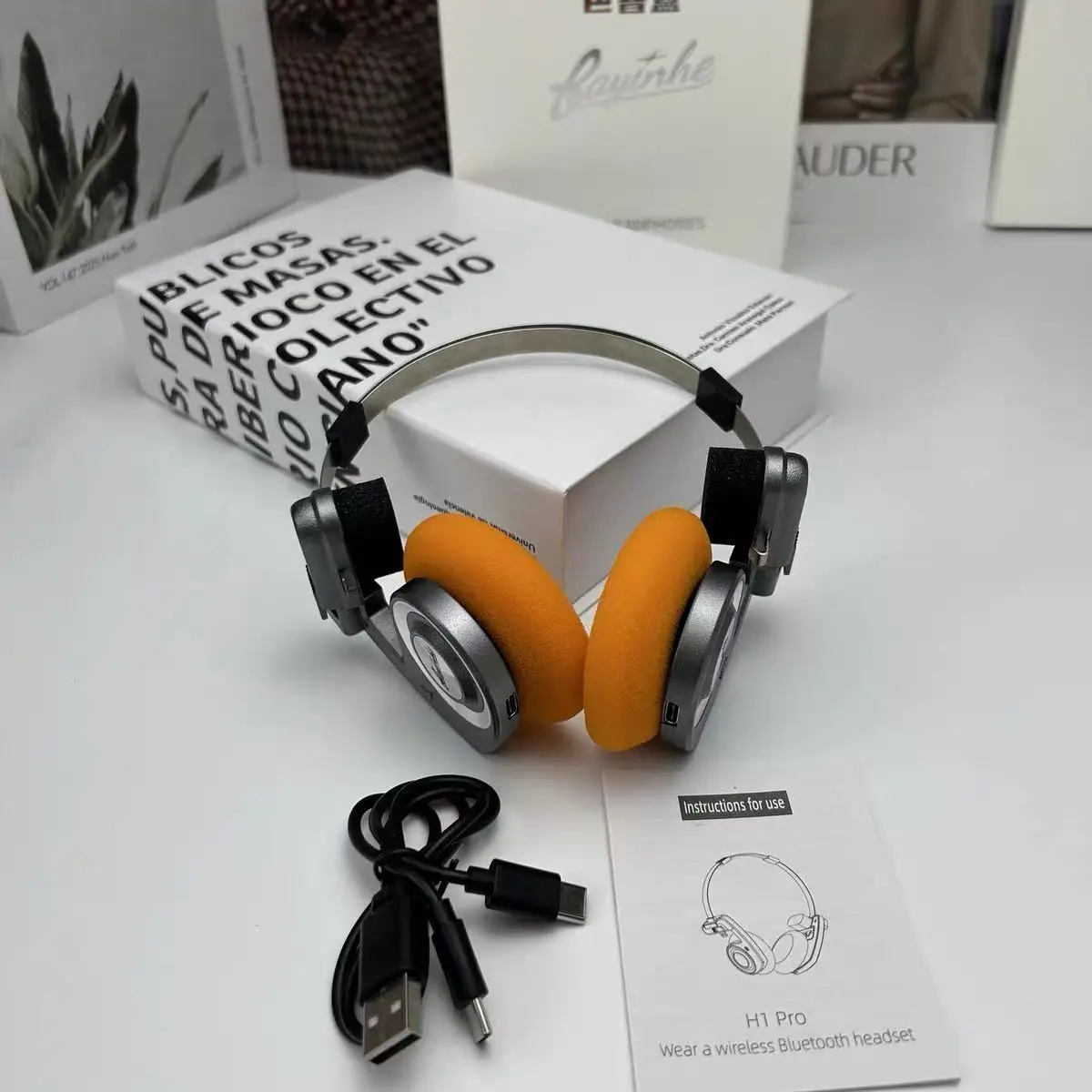 Складные Bluetooth-беспроводные наушники в стиле ретро, HIFI, стерео игровая шумоподавляющая модная гарнитура, лучший подарок на день рождения
Складные Bluetooth-беспроводные наушники в стиле ретро, HIFI, стерео игровая шумоподавляющая модная гарнитура, лучший подарок на день рождения