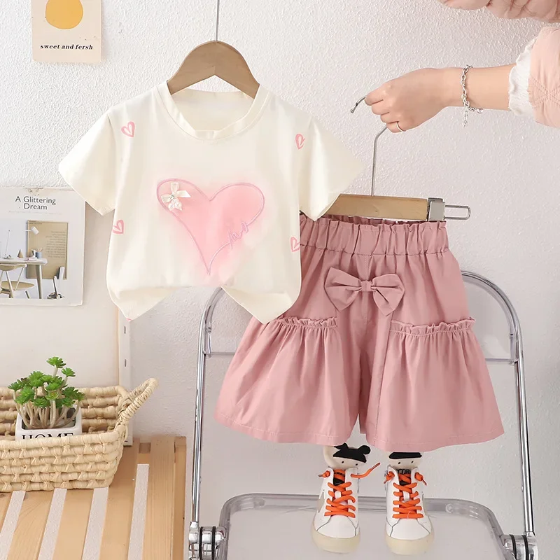 New Summer Baby Girls Clothes Suit Children Short Sleeved T-Shirt Shorts 2Pcs/Sets Kids Clothing Toddler Costume Infant Outfits
New Summer Baby Girls Clothes Suit Children Short Sleeved T-Shirt Shorts 2Pcs/Sets Kids Clothing Toddler Costume Infant Outfits