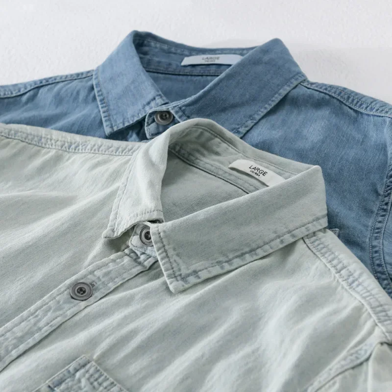 Мужская джинсовая рубашка в стиле ретро, светло-голубая, на весну-осень, повседневная, с длинным рукавом, с отложным воротником, из чистого хлопка, в стиле ковбой, простая одежда
Мужская джинсовая рубашка в стиле ретро, светло-голубая, на весну-осень, повседневная, с длинным рукавом, с отложным воротником, из чистого хлопка, в стиле ковбой, простая одежда