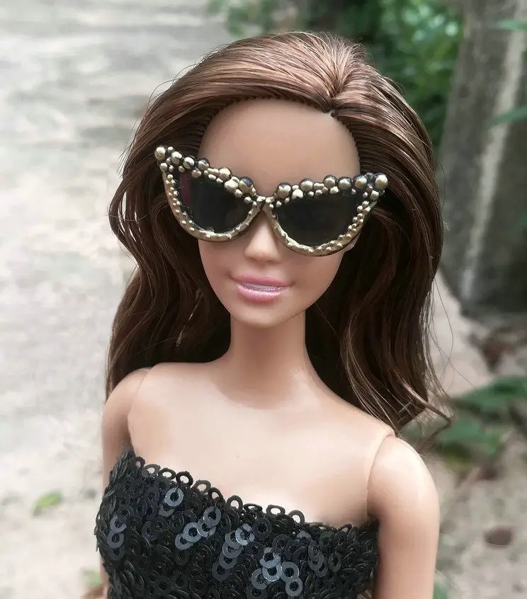 New different styles for choose Doll accessories Fashion Sunglasses for BB 1:6 dolls
New different styles for choose Doll accessories Fashion Sunglasses for BB 1:6 dolls