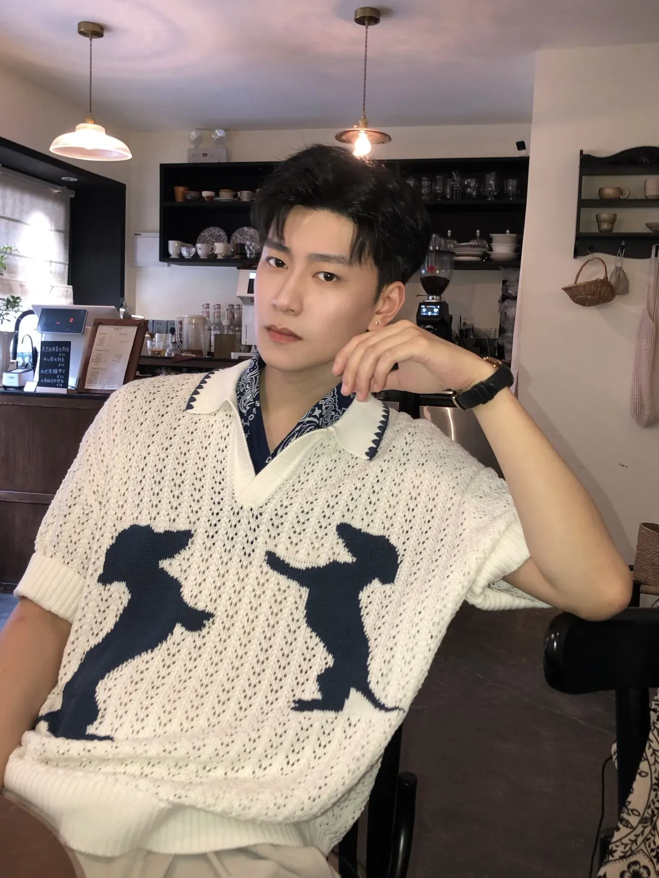 American Style Knitted Short Sleeve T-Shirt with Dog Pattern Hollow out Breathable Loose Fit for Summer Beach Vacation Casual...
American Style Knitted Short Sleeve T-Shirt with Dog Pattern Hollow out Breathable Loose Fit for Summer Beach Vacation Casual...