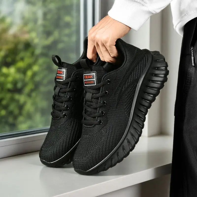Men's breathable and lightweight new casual sports shoes outdoor running high-quality daily men's shoes casual running shoes
Men's breathable and lightweight new casual sports shoes outdoor running high-quality daily men's shoes casual running shoes