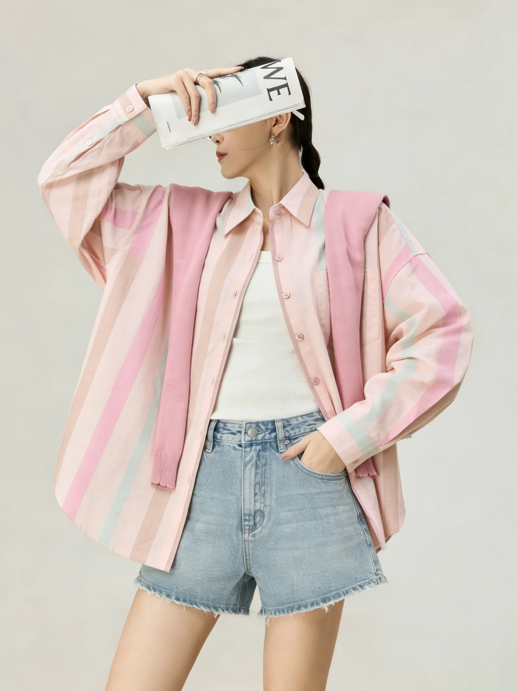 Elegant Pink Striped Long Sleeve Stand Collar Women's Shirt Casual Style Loose Fit Polyester Fiber Spring Summer New Arrival
Elegant Pink Striped Long Sleeve Stand Collar Women's Shirt Casual Style Loose Fit Polyester Fiber Spring Summer New Arrival