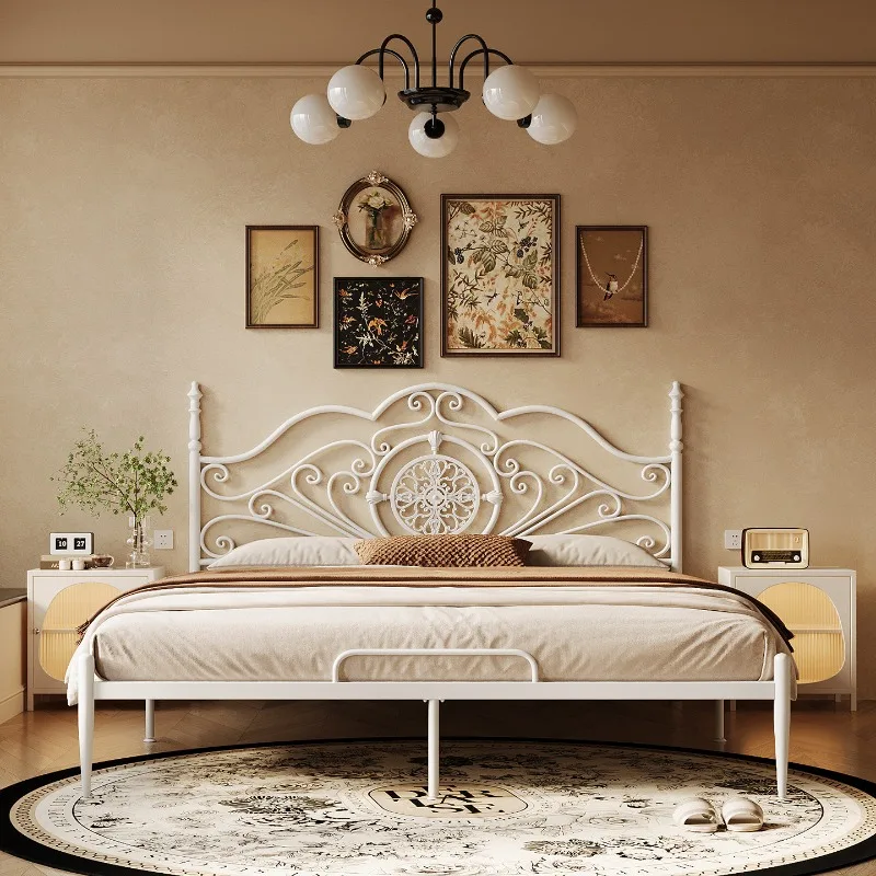 French art metal bed frame retro aesthetic 1.5m 1.8m double bed master bedroom letto contenitore matrimoniali interior furniture
French art metal bed frame retro aesthetic 1.5m 1.8m double bed master bedroom letto contenitore matrimoniali interior furniture