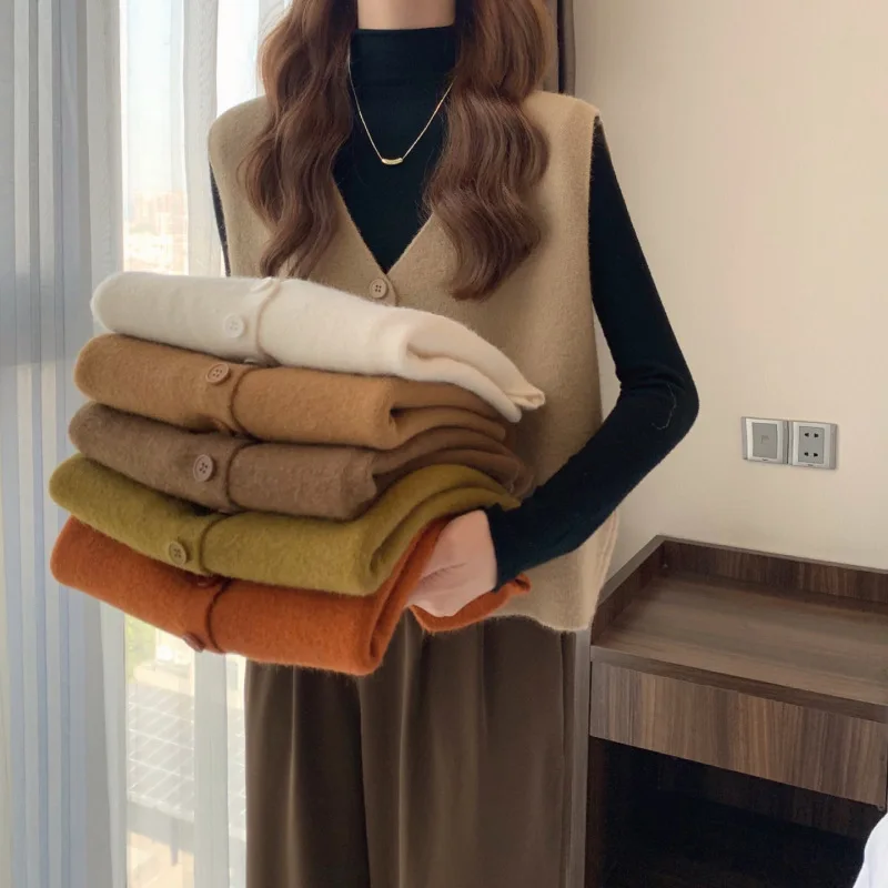 Korean V-Neck Women Sweater Vest Loose Irregular Ingle-breasted Knitted Spring Autumn Sleeveless Solid Casual Elastic Cardigan
Korean V-Neck Women Sweater Vest Loose Irregular Ingle-breasted Knitted Spring Autumn Sleeveless Solid Casual Elastic Cardigan