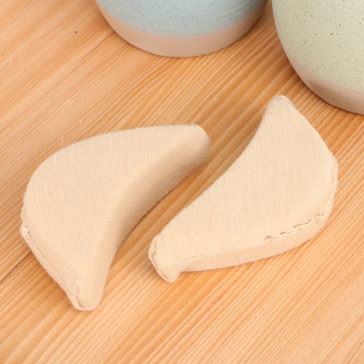 Forefoot Sole Pads High Heel Foot Brace Thick Shoe Inserts Cushion Half Insoles For Women Men Skin Color Reusable Anti
Forefoot Sole Pads High Heel Foot Brace Thick Shoe Inserts Cushion Half Insoles For Women Men Skin Color Reusable Anti