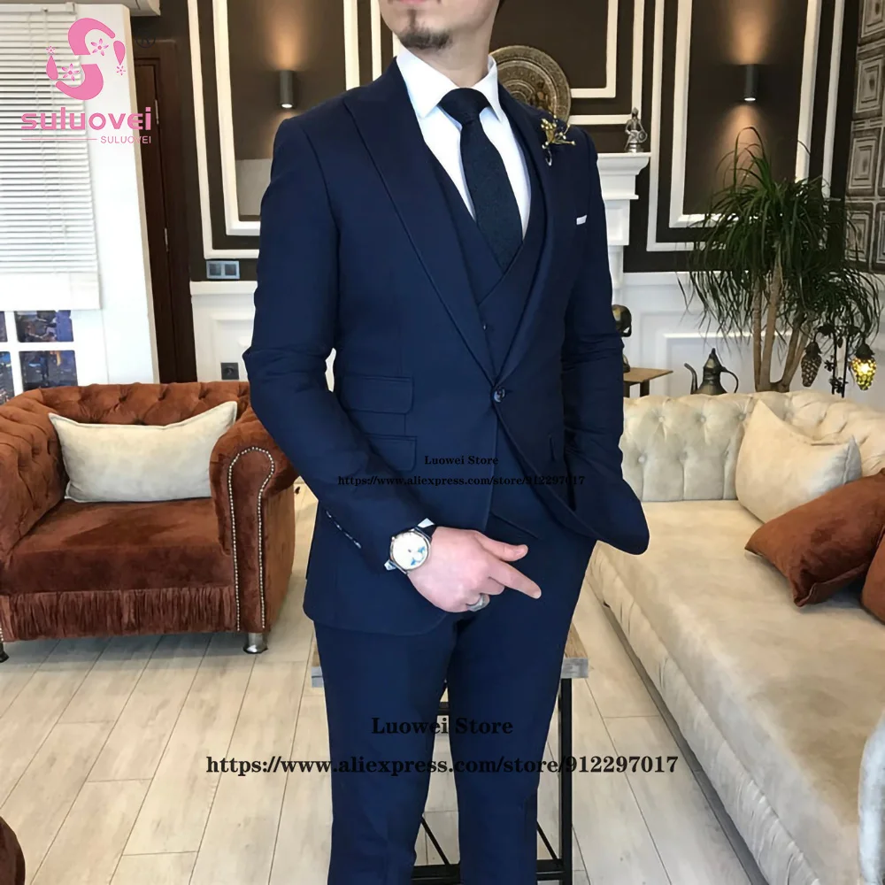 Fashion Peaked Lapel Suits For Men Slim Fit 3 Piece Jacket Vest Pants Set Business Blazer Formal Groom Wedding One Button Tuxedo
Fashion Peaked Lapel Suits For Men Slim Fit 3 Piece Jacket Vest Pants Set Business Blazer Formal Groom Wedding One Button Tuxedo