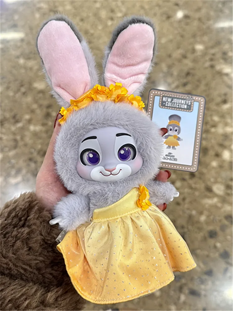 TOPTOY Authentic Zootopia 2 Blind Box Plush Keychain Pendant Judy Hopps Nick Wilde Figure Decoration Gift For Anime Movie Fans
TOPTOY Authentic Zootopia 2 Blind Box Plush Keychain Pendant Judy Hopps Nick Wilde Figure Decoration Gift For Anime Movie Fans