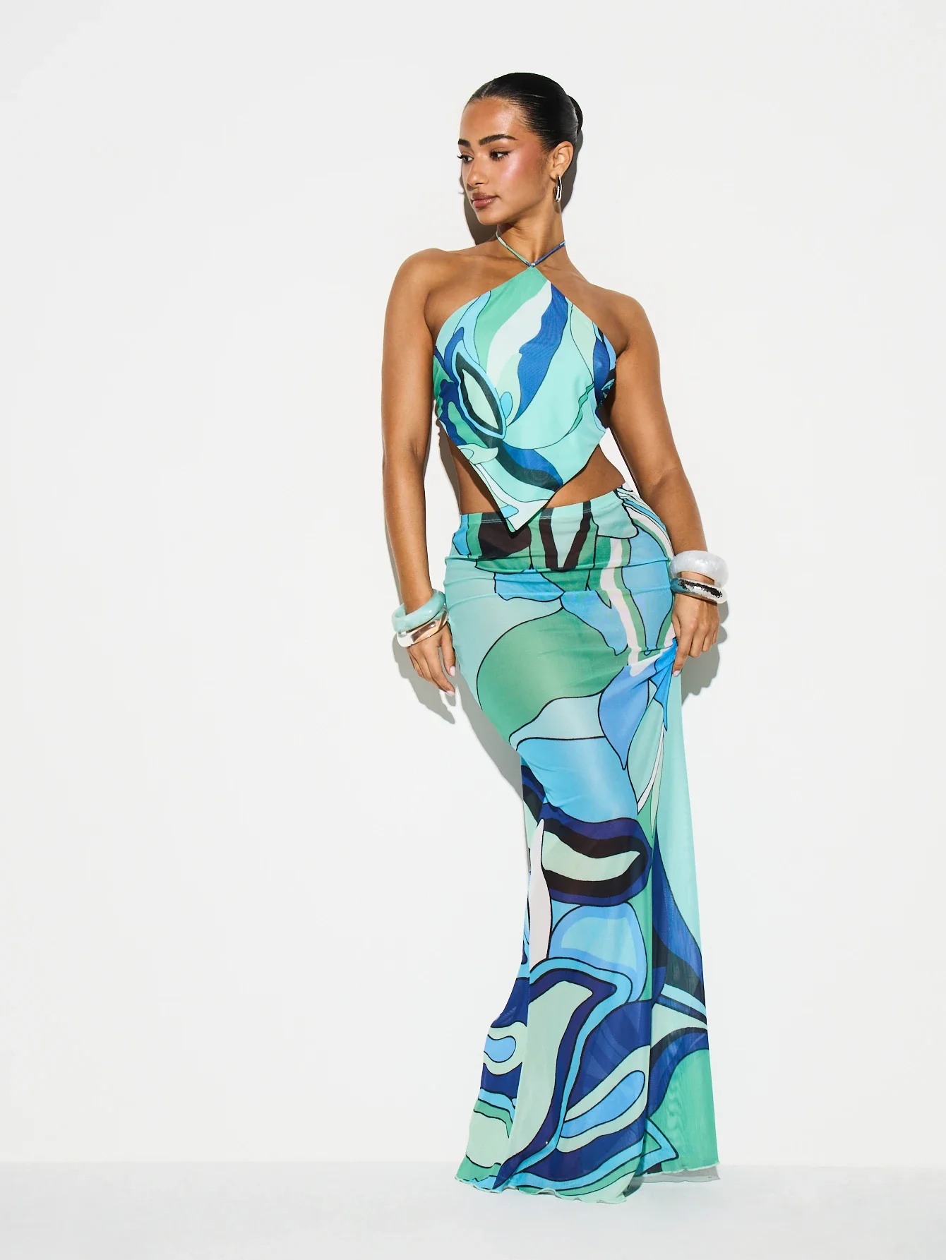 Women Printed Abstract Halter Neck Mesh Top Cover Up Tie Detail Backless Summer Beach
Women Printed Abstract Halter Neck Mesh Top Cover Up Tie Detail Backless Summer Beach