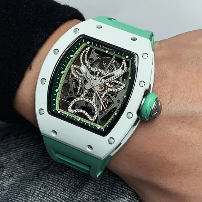 CRONUSART Men Automatic Watch Tonneau Mechanical Wristwatch Carbon Fiber Luminous Sapphire Fluororubber Strap Skeleton Bull Dial
CRONUSART Men Automatic Watch Tonneau Mechanical Wristwatch Carbon Fiber Luminous Sapphire Fluororubber Strap Skeleton Bull Dial