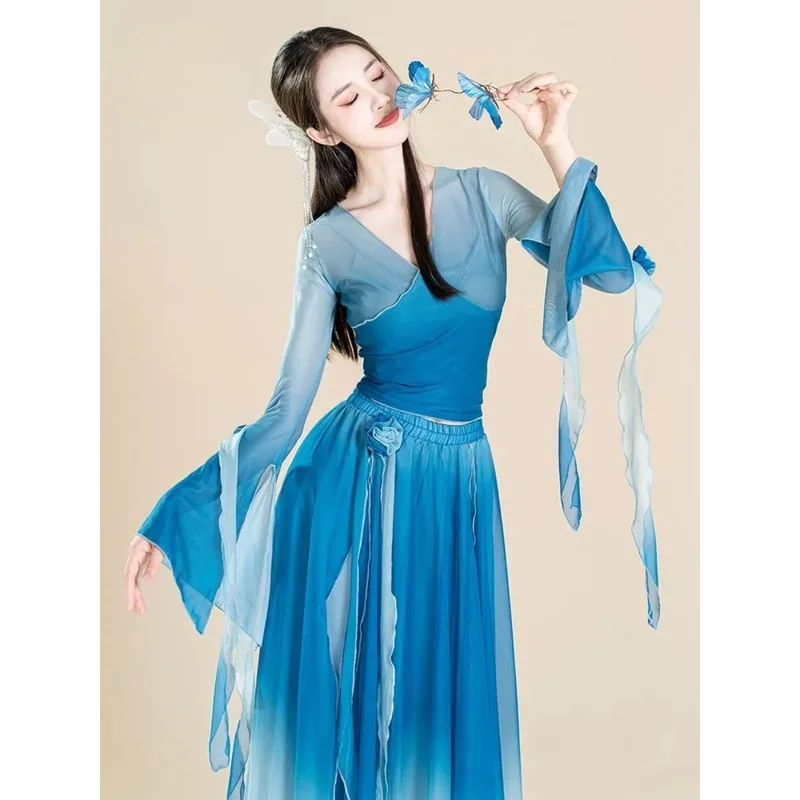 Gradient Sheer Performance Set - Ethereal Dress for Chinese Ethnic/Classical Dance, Stage & Practice Costume
Gradient Sheer Performance Set - Ethereal Dress for Chinese Ethnic/Classical Dance, Stage & Practice Costume