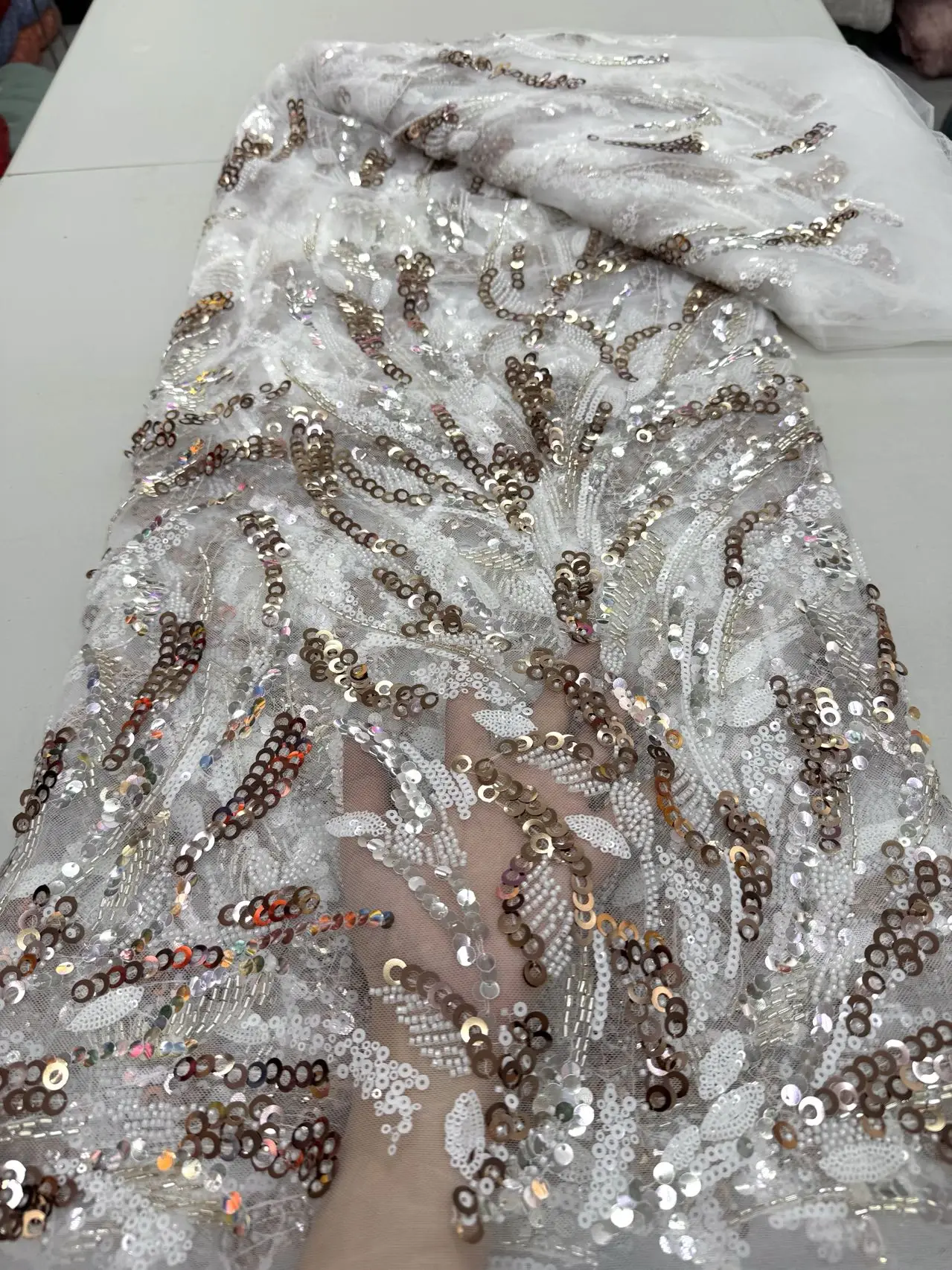 African Nigerian Sequins Embroidery Tulle Lace Fabric, Sewing Beads Stone Prom Dresses, High Quality, 5Yards, 2025 JY412
African Nigerian Sequins Embroidery Tulle Lace Fabric, Sewing Beads Stone Prom Dresses, High Quality, 5Yards, 2025 JY412