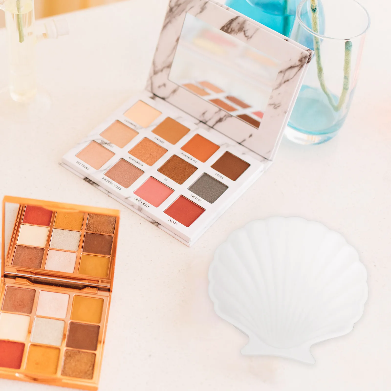 1Pcs Earring Storage Plate Jewelry Organizer Nice Ornament Bracelet Necklace Holder Household Decorative Bowl for Hotel Bedroom
1Pcs Earring Storage Plate Jewelry Organizer Nice Ornament Bracelet Necklace Holder Household Decorative Bowl for Hotel Bedroom