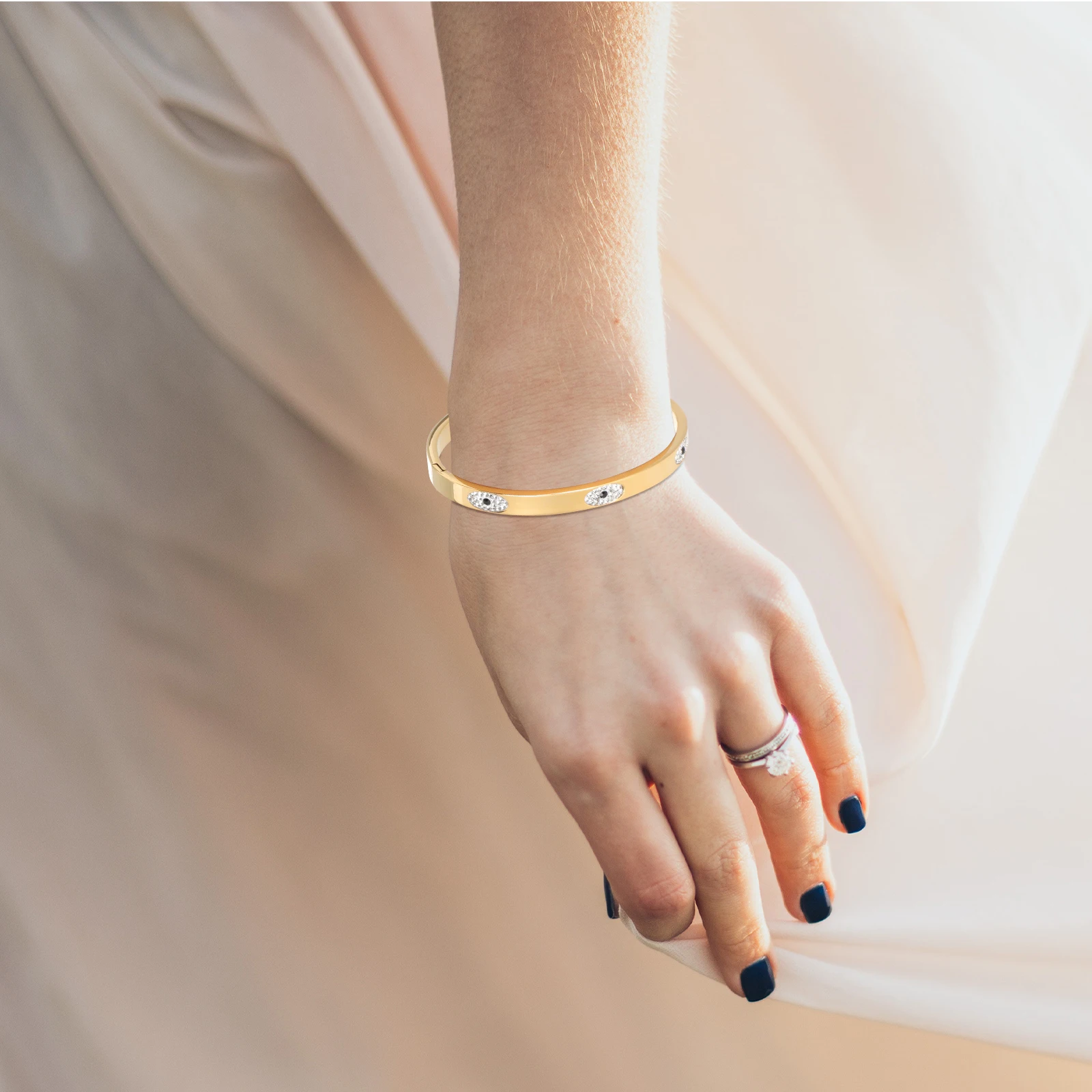 Stainless Steel Evil Eye Trendy Fashion Wrist Jewelry Decorative Bracelet For Women Creative Chic Gift Birthday Holiday Wrist 
Stainless Steel Evil Eye Trendy Fashion Wrist Jewelry Decorative Bracelet For Women Creative Chic Gift Birthday Holiday Wrist