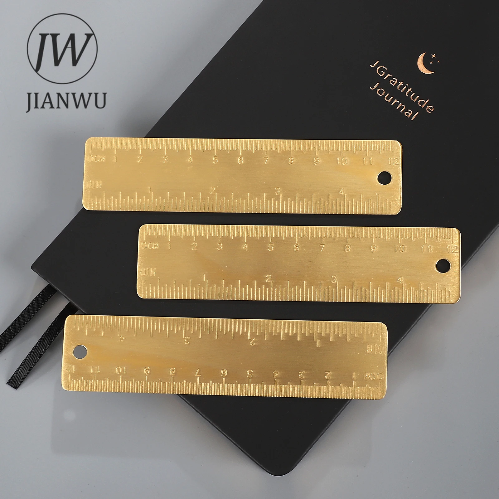 JIANWU Vintage 12cm Metal Bookmark Ruler Material Collage Measurement Tools Creative DIY Journal Student Supplies Stationery 
JIANWU Vintage 12cm Metal Bookmark Ruler Material Collage Measurement Tools Creative DIY Journal Student Supplies Stationery