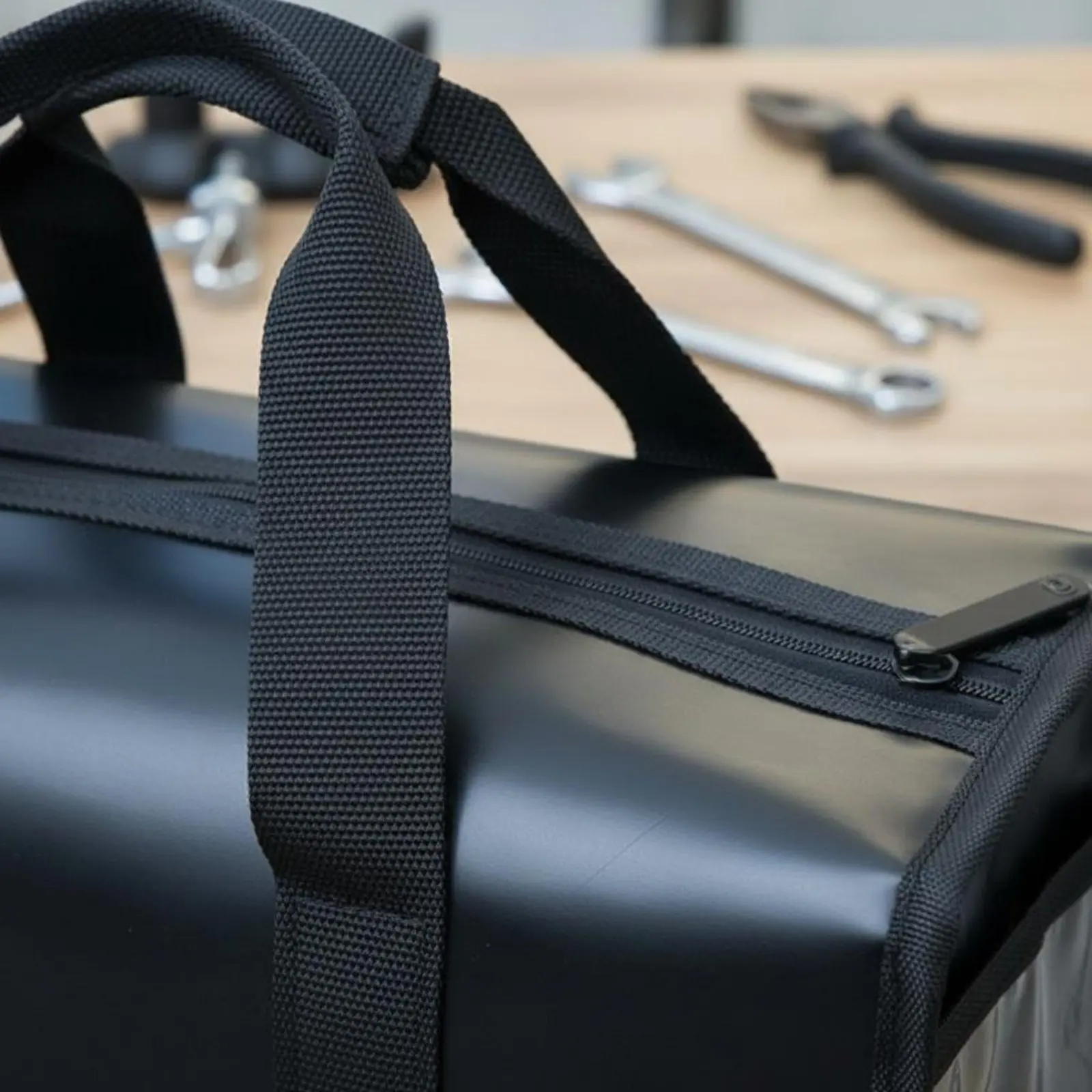 3 Pieces Wear Resistant Tool Bag Thickened Heavy Duty Tool Bag Portable for Mechanics, Inspection
3 Pieces Wear Resistant Tool Bag Thickened Heavy Duty Tool Bag Portable for Mechanics, Inspection