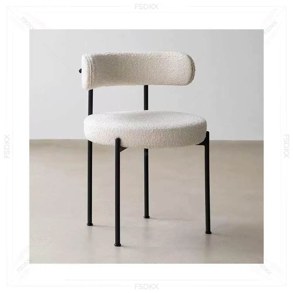 Modern Italian Black Wool Blend Boucle Fabric Black Metal Base Dining Chair
Modern Italian Black Wool Blend Boucle Fabric Black Metal Base Dining Chair