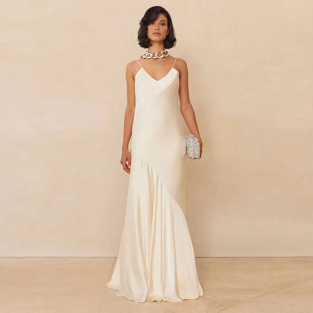 Sexy Ivory Evening Dress For Wedding V Neck Women's Evening Gown Sleeveless Floor Length Long Simple Formal Dresses2025
Sexy Ivory Evening Dress For Wedding V Neck Women's Evening Gown Sleeveless Floor Length Long Simple Formal Dresses2025