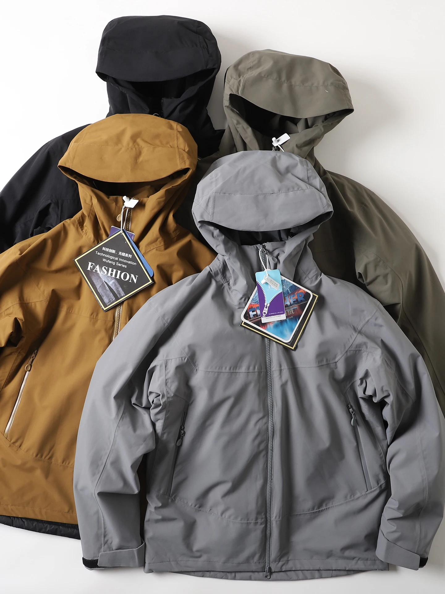 Водонепроницаемая мужская куртка-трансформер 3-в-1 для активного отдыха: теплая, со съемным внутренним жилетом, с капюшоном, пуховая, для катания на лыжах, из полиэфирного волокна
Водонепроницаемая мужская куртка-трансформер 3-в-1 для активного отдыха: теплая, со съемным внутренним жилетом, с капюшоном, пуховая, для катания на лыжах, из полиэфирного волокна