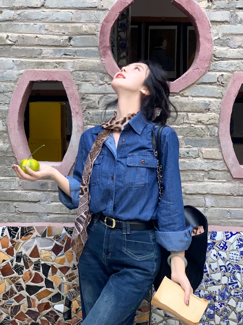 Spring 2025 Women's Casual Loose ort Denim Cardigan Button Design Breathable Comfortable Faion for Teen Girls
Spring 2025 Women's Casual Loose ort Denim Cardigan Button Design Breathable Comfortable Faion for Teen Girls