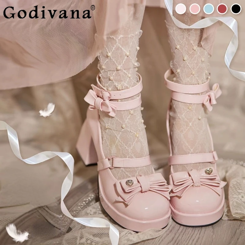 Lolita Sweet Girl Platform High Heels Women Japanese Style Mary Jane Pumps Shoes Female Black White Heel Shoes
Lolita Sweet Girl Platform High Heels Women Japanese Style Mary Jane Pumps Shoes Female Black White Heel Shoes