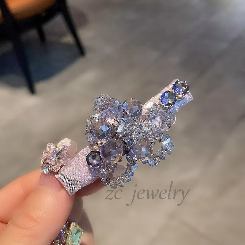 Sweet Purple Crystal Flower Heavy Craft Hair Clip Super Shiny High-end Sense Broken Hair Clip Side Bangs Clip One-word Clip Hair
Sweet Purple Crystal Flower Heavy Craft Hair Clip Super Shiny High-end Sense Broken Hair Clip Side Bangs Clip One-word Clip Hair