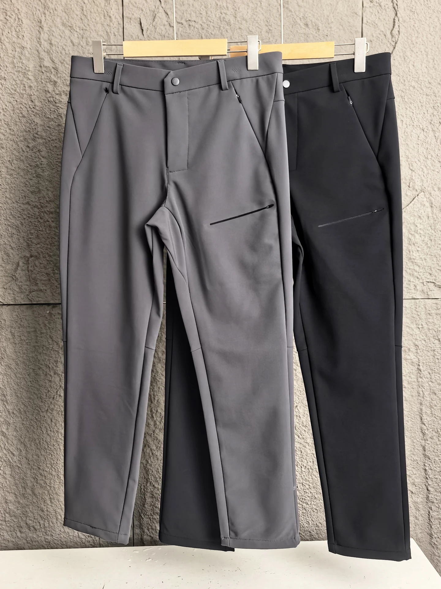 Faionable Fce Lined Slim Fit Straight Leg Men's Casual Pants Windproof Water Resistant Autumn Winter Busin Casual Tro...
Faionable Fce Lined Slim Fit Straight Leg Men's Casual Pants Windproof Water Resistant Autumn Winter Busin Casual Tro...