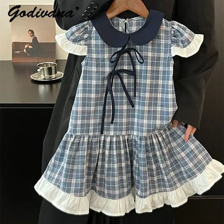 Sweet Baby Girls 2026 Summer New Feifei Sleeve Lace Trim Blue Plaid Dress Childrens Small Turn Down Collar Preppy Casual Dresses
Sweet Baby Girls 2026 Summer New Feifei Sleeve Lace Trim Blue Plaid Dress Childrens Small Turn Down Collar Preppy Casual Dresses