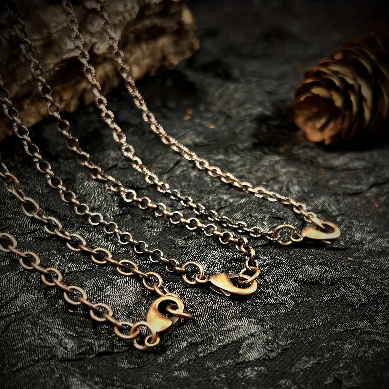 YEEVAA Vintage Style Ancient Copper Color Oval O-Shaped Twist Copper Chain Necklace For Women DIY Necklace Jewelry
YEEVAA Vintage Style Ancient Copper Color Oval O-Shaped Twist Copper Chain Necklace For Women DIY Necklace Jewelry