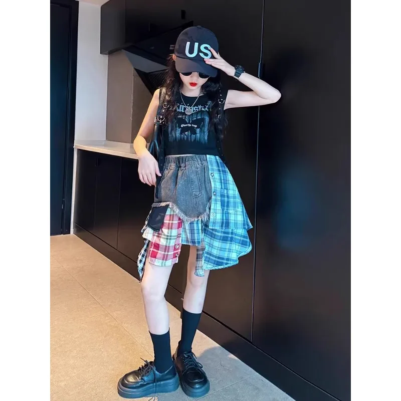 Girls Spice Girls Summer Clothing 2025 New Cool Sa Wind Girls Fried Street Wear Children's Vest Denim Suit Skirt
Girls Spice Girls Summer Clothing 2025 New Cool Sa Wind Girls Fried Street Wear Children's Vest Denim Suit Skirt
