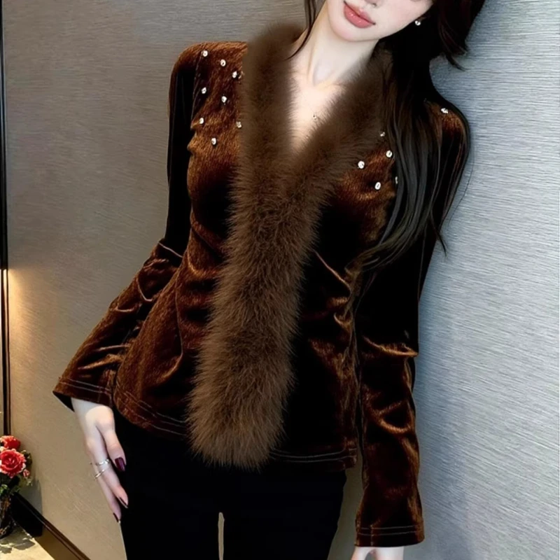 2026 Spring Fall Women Spring Fall Artifical Fur Patchwork V Neck Rhinestone Velvet Top Shirt , Woman Fashion Velour Tops Shirts
2026 Spring Fall Women Spring Fall Artifical Fur Patchwork V Neck Rhinestone Velvet Top Shirt , Woman Fashion Velour Tops Shirts