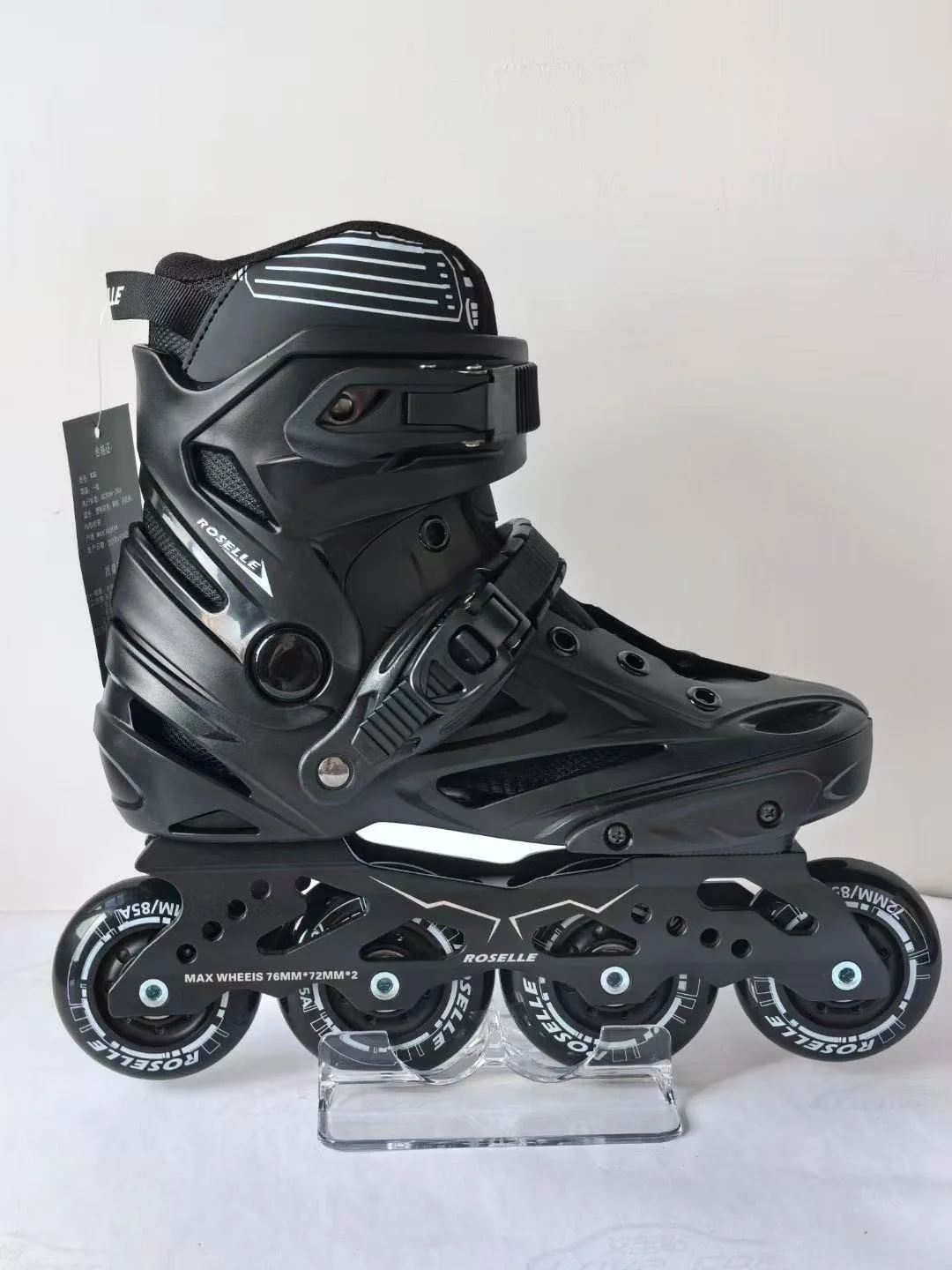 Roller skates adult roller skates adult roller skates male and female beginners roller skating flat flower specialty.
Roller skates adult roller skates adult roller skates male and female beginners roller skating flat flower specialty.