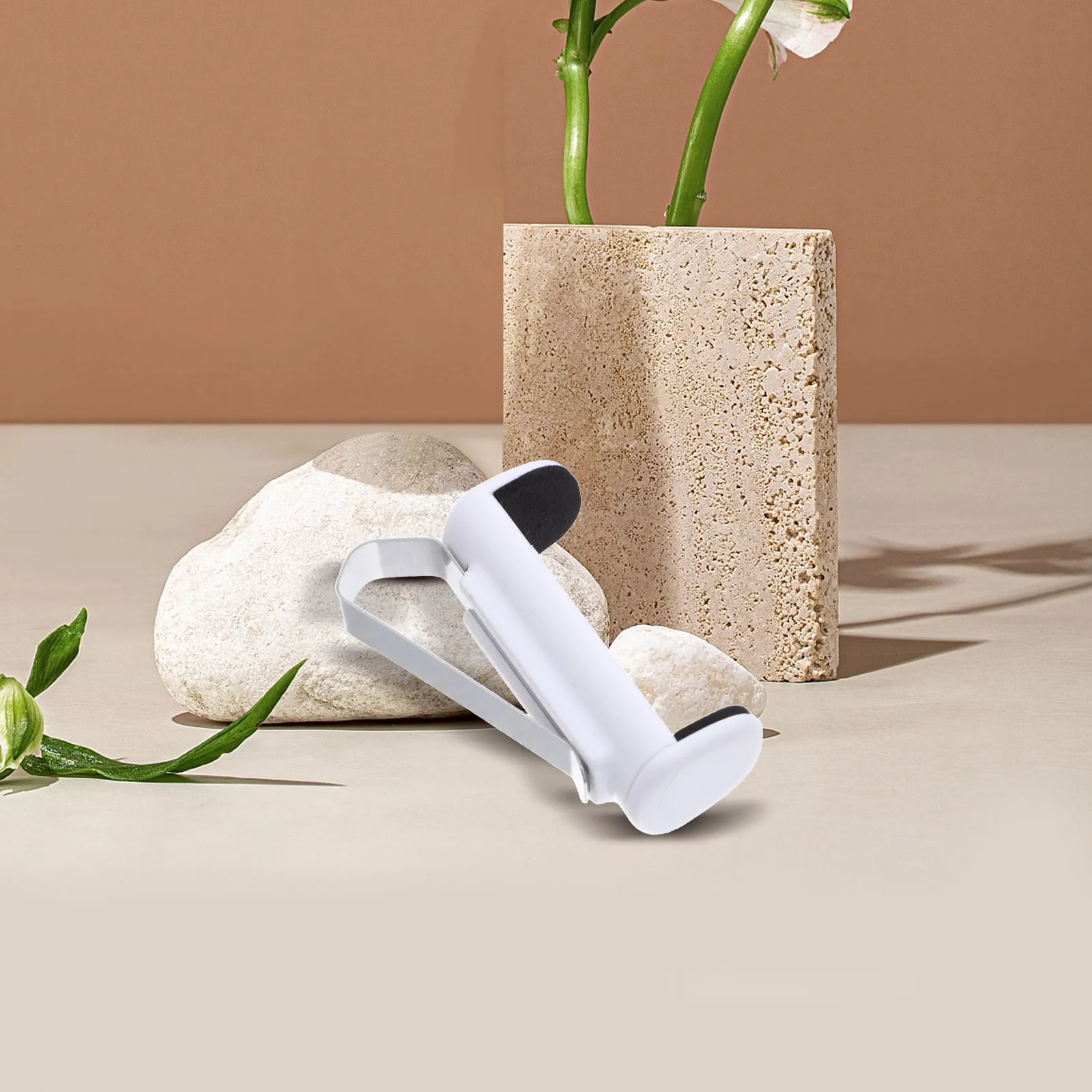 Adjustable Garage Door Opener Clip Sun Visor Clip For Remote 4.7-6Cm Universal Auto Visor Holder For Car Garage Remote Control
Adjustable Garage Door Opener Clip Sun Visor Clip For Remote 4.7-6Cm Universal Auto Visor Holder For Car Garage Remote Control