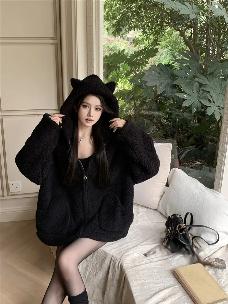 Lamb Wool Jacket Woman Girlish Fashion Oversized Grey Casual Spring Autumn Fur-Collar Sheepskin Cool Comfy Puffy Anti-Freezing
Lamb Wool Jacket Woman Girlish Fashion Oversized Grey Casual Spring Autumn Fur-Collar Sheepskin Cool Comfy Puffy Anti-Freezing